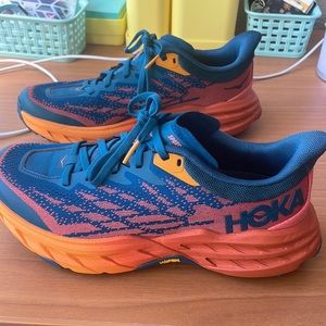 HOKA Speedgoat 5